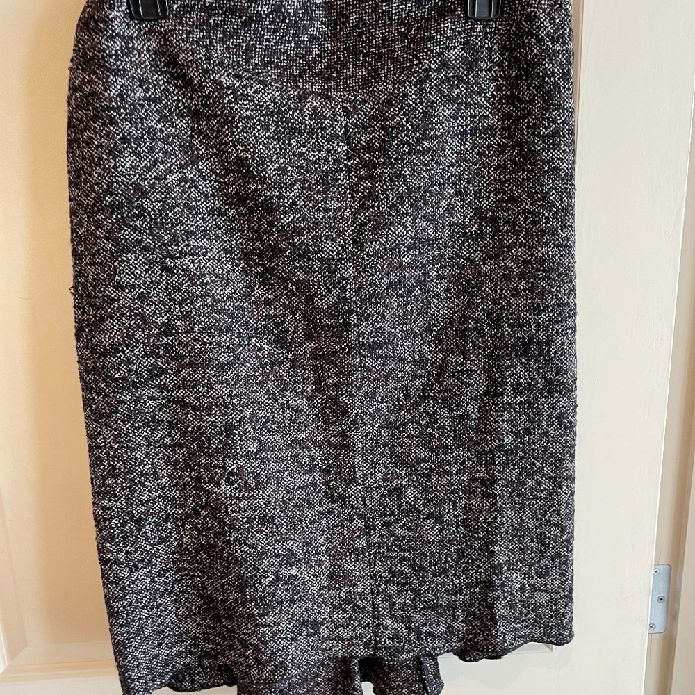 BCBGMaxAzria Brown Tweed Pencil Skirt with Back Kick Detail
